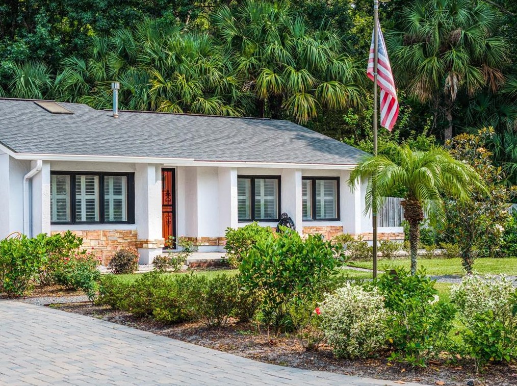 882 Elgin Dr, Casselberry, FL 32708-2009