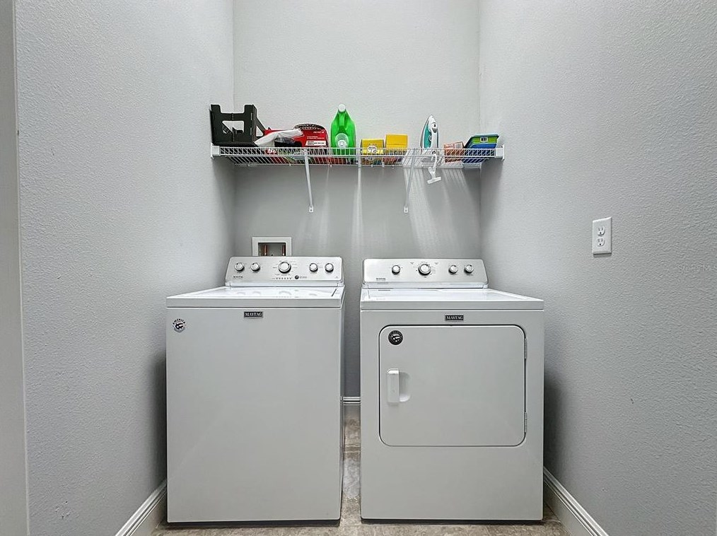 1144 Cambourne Dr, Kissimmee FL exterior