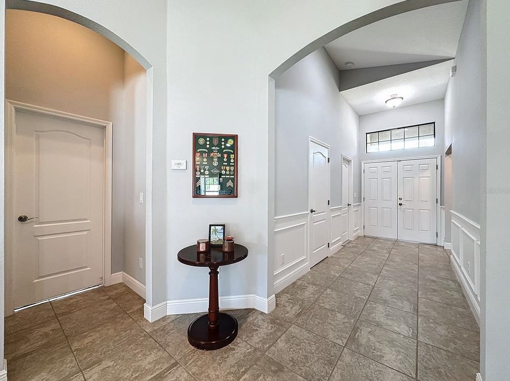 1144 Cambourne Dr, Kissimmee FL exterior