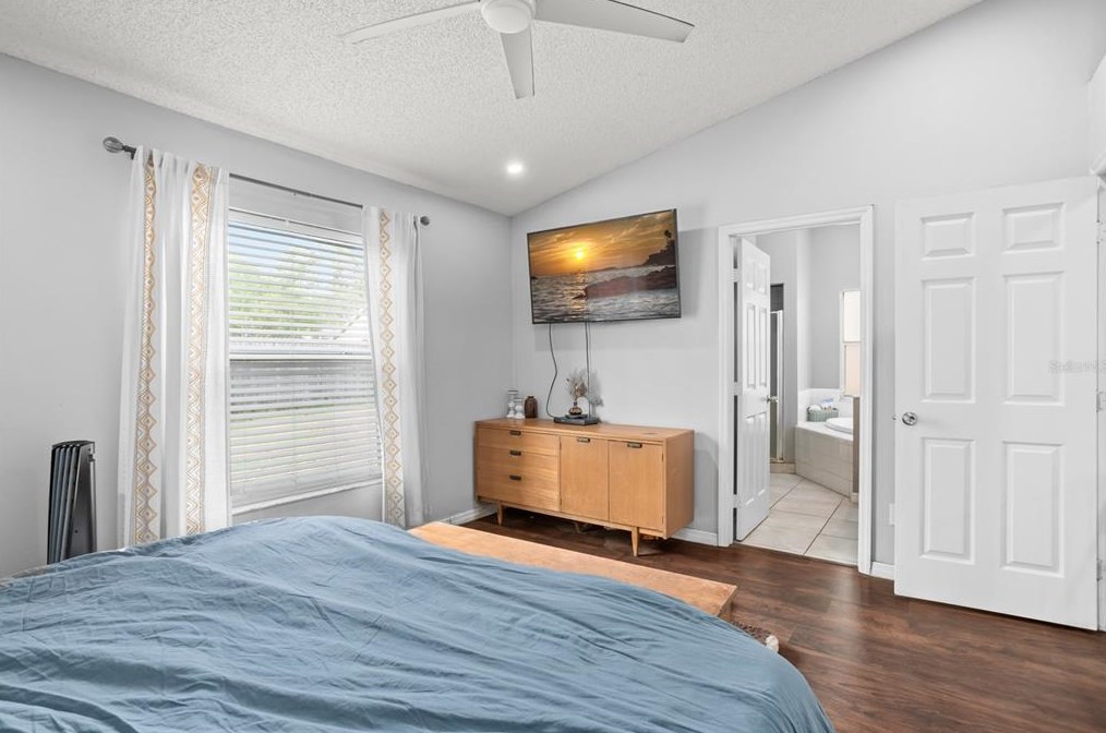 1195 Perch Dr, Saint Cloud FL  34771-9487 exterior