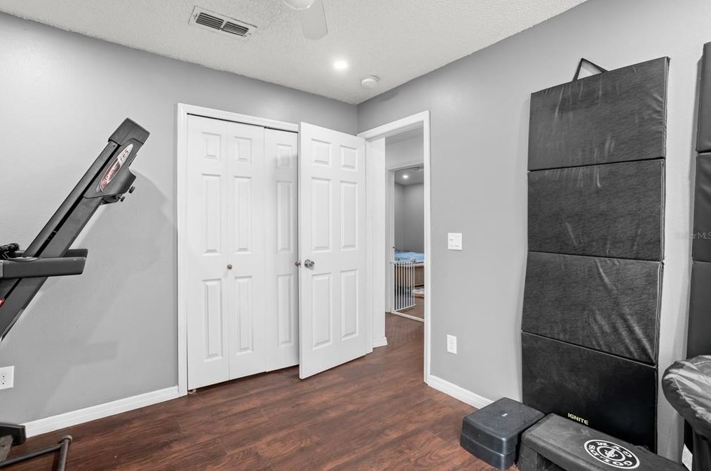 1195 Perch Dr, Saint Cloud FL  34771-9487 exterior