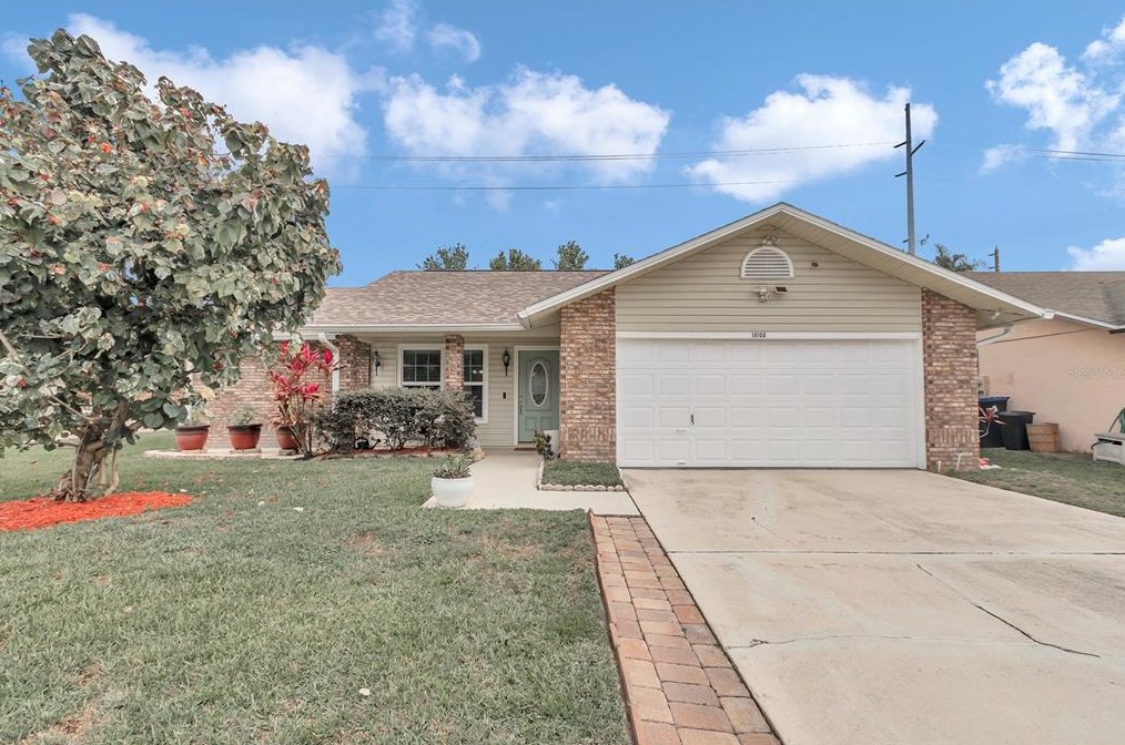 10103 Chesham Dr, Orlando FL  32817-3281 exterior