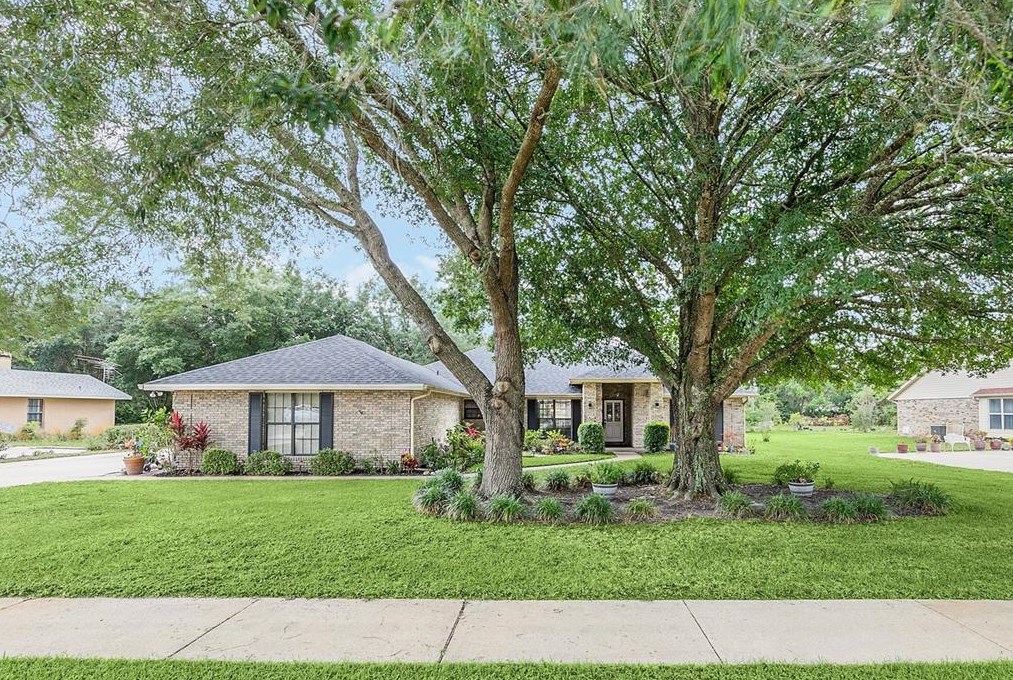 473 Eagle Brook Ct, De Bary, FL 32713-2346