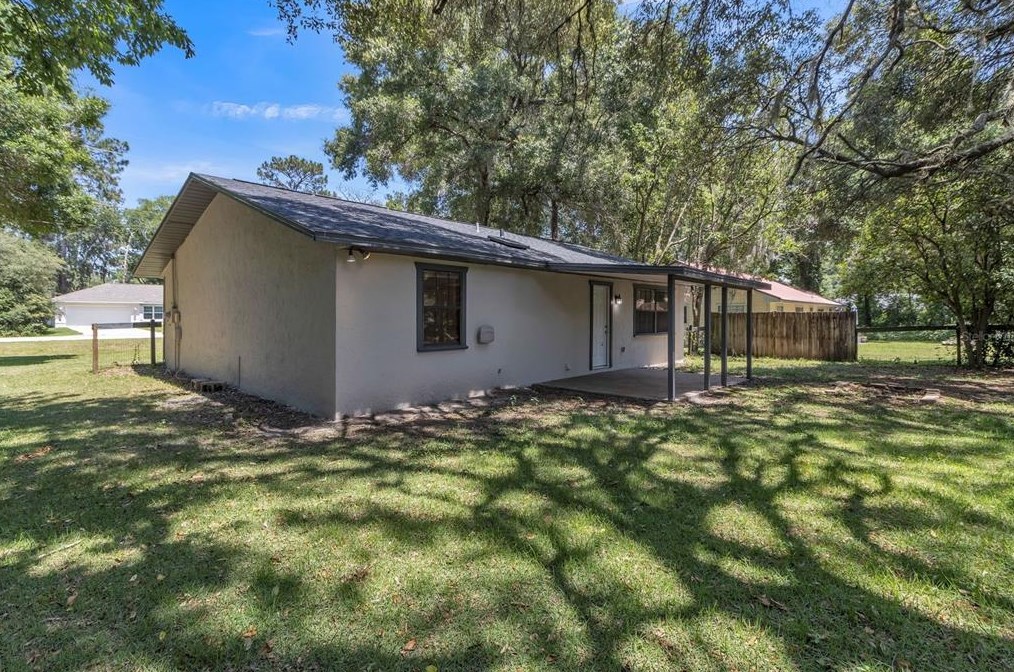 88 Cedar Rd, Ocala, FL 34472-8327