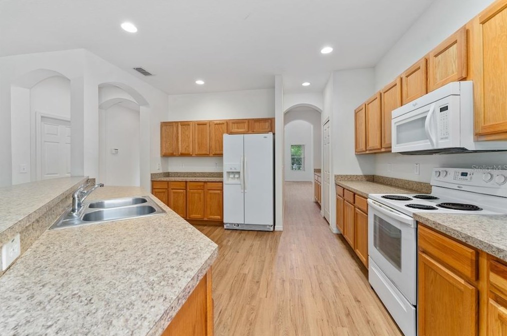 10339 Woodward Winds Dr, Orlando FL  32827-6913 exterior