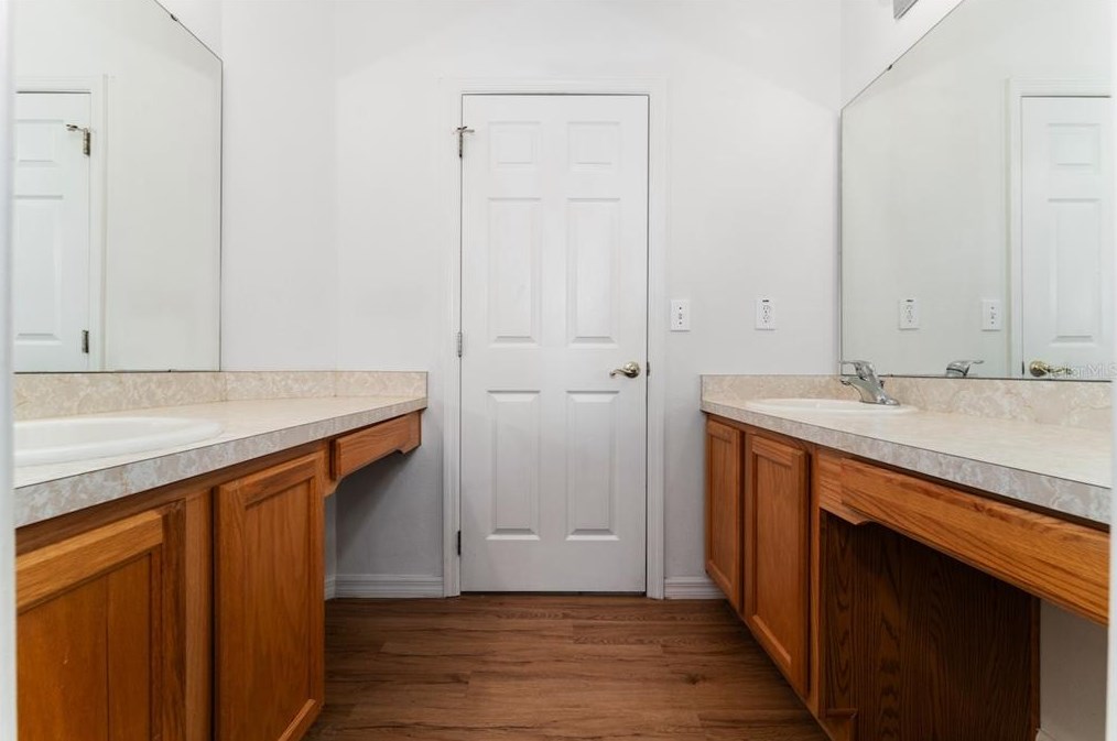 10339 Woodward Winds Dr, Orlando FL  32827-6913 exterior