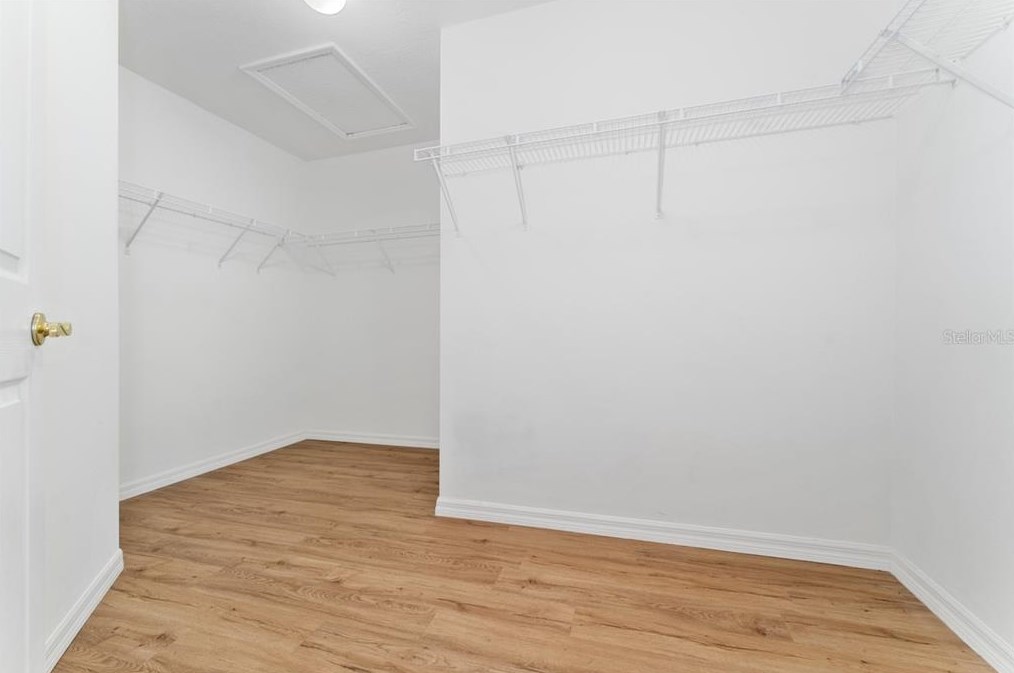 10339 Woodward Winds Dr, Orlando FL  32827-6913 exterior