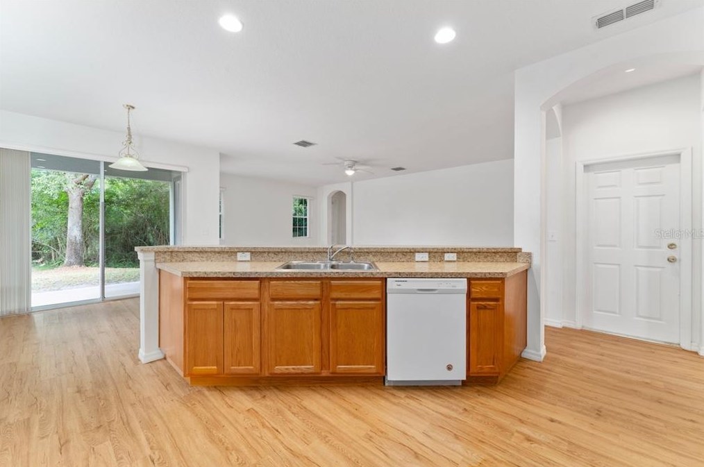 10339 Woodward Winds Dr, Orlando FL  32827-6913 exterior