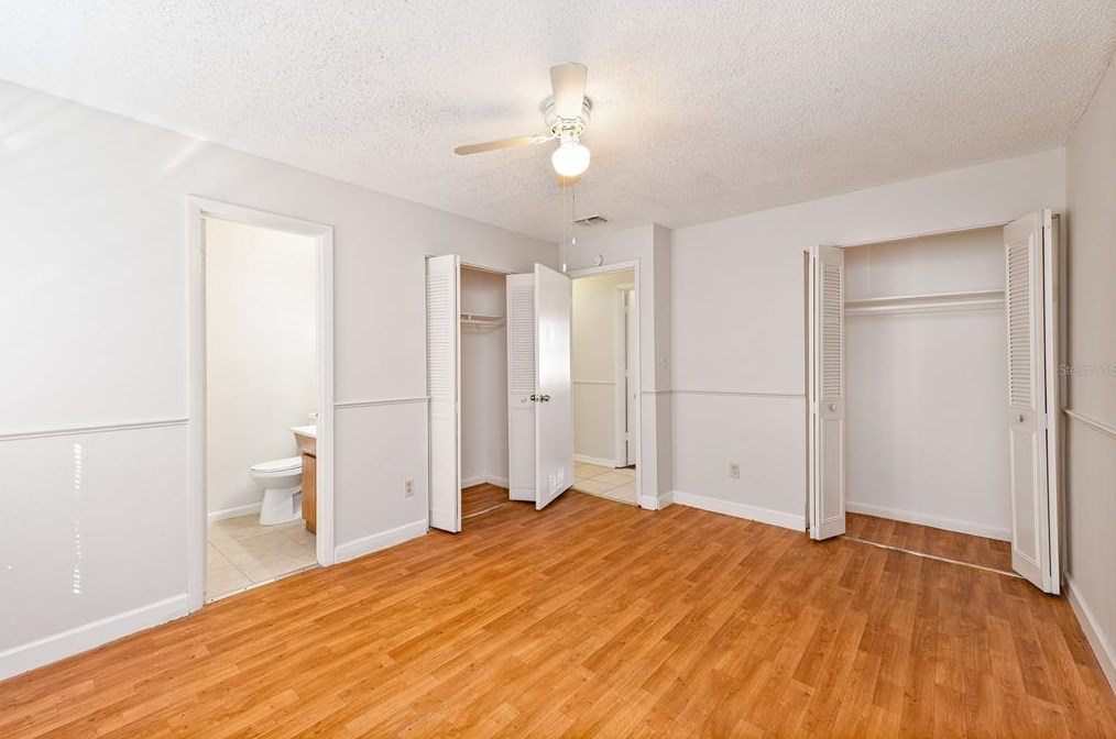 1043 Aaron Dr, Deltona FL  32725-7339 exterior