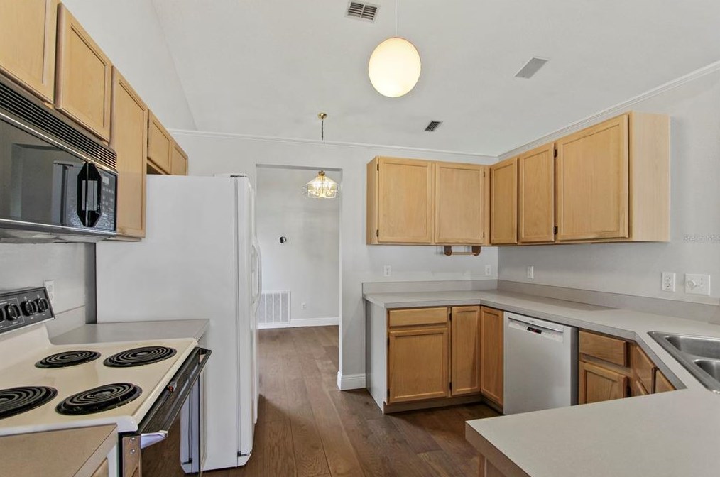 544 Brightview Dr, Lake Mary FL  32746-2315 exterior