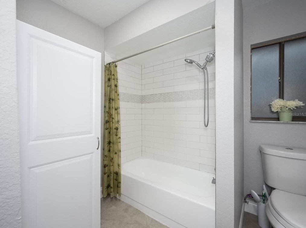 341 Pinesong Dr, Casselberry FL  32707-5119 exterior