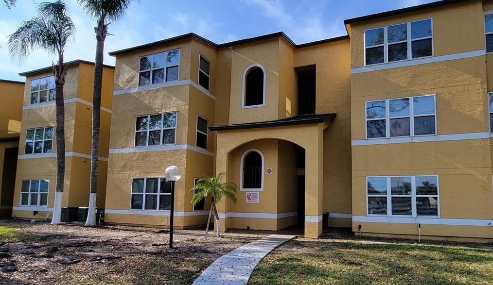 5701 Gatlin Ave #136, Orlando, FL 32822