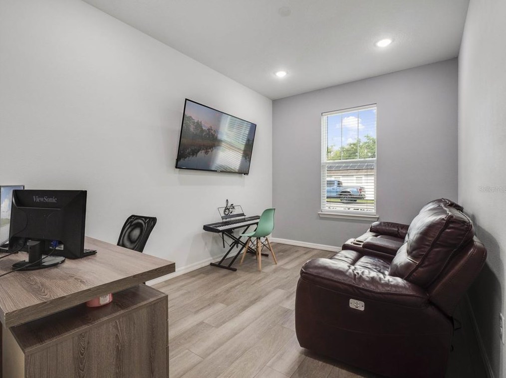 1011 2 Pl, Longwood FL  32750-3029 exterior