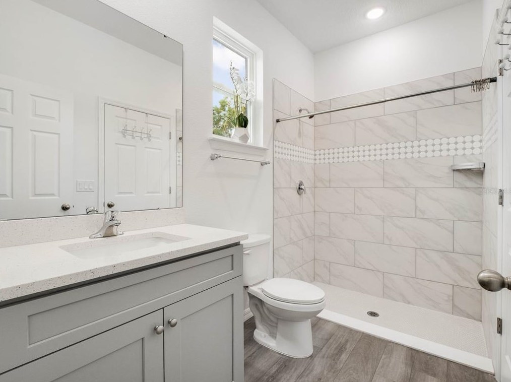 1011 2 Pl, Longwood FL  32750-3029 exterior