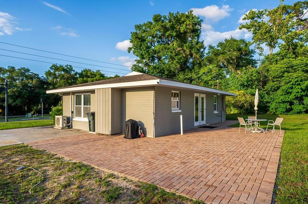 2671 Sand Lk Rd, Longwood FL  32779-5806 exterior