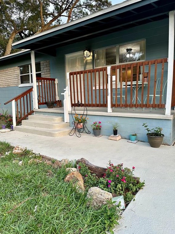 2515 Juergensen Dr, Orlando, FL 32810-3023