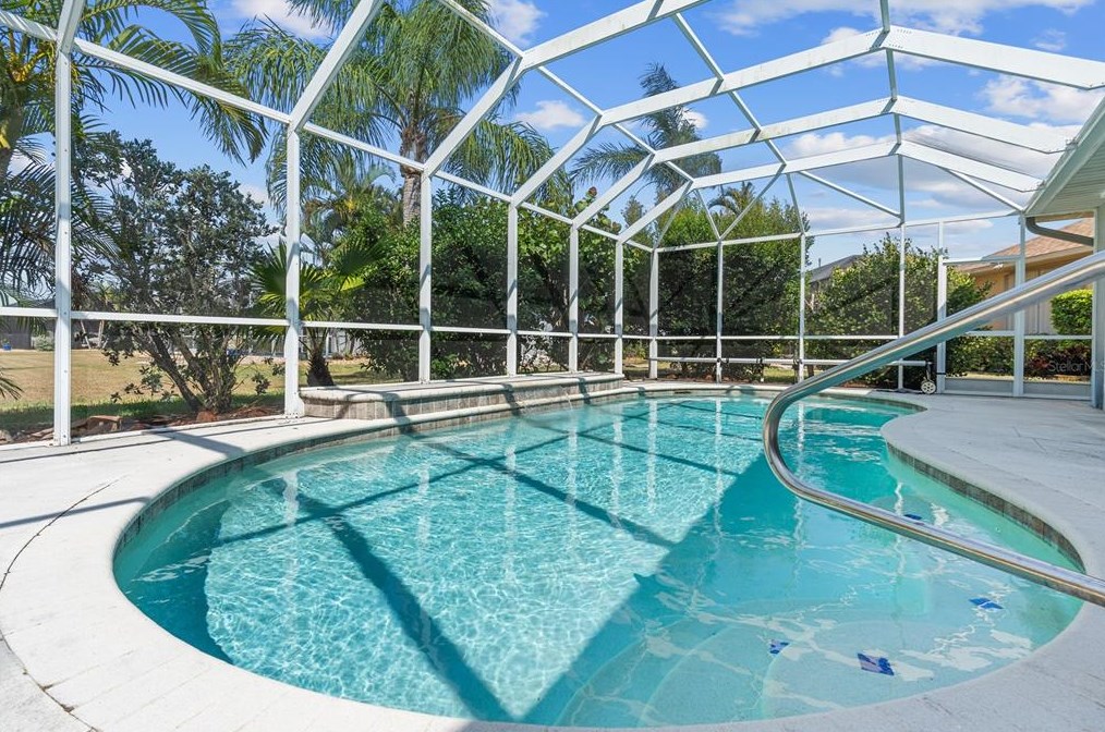 7392 Satsuma Dr, Punta Gorda, FL 33955-1140