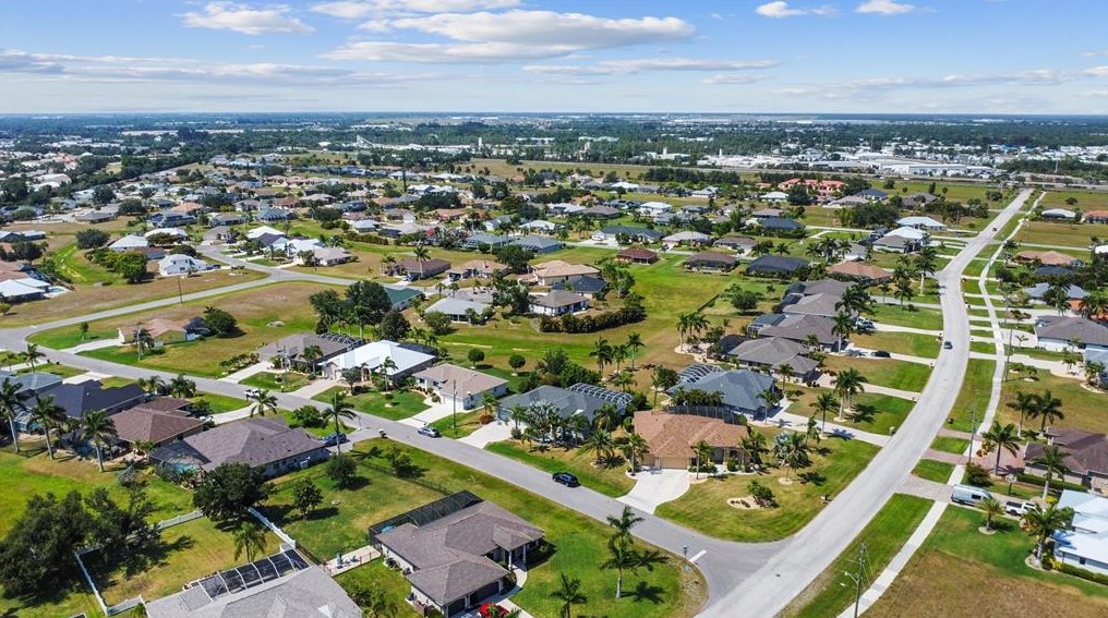 7392 Satsuma Dr, Punta Gorda FL 33955-1131 exterior