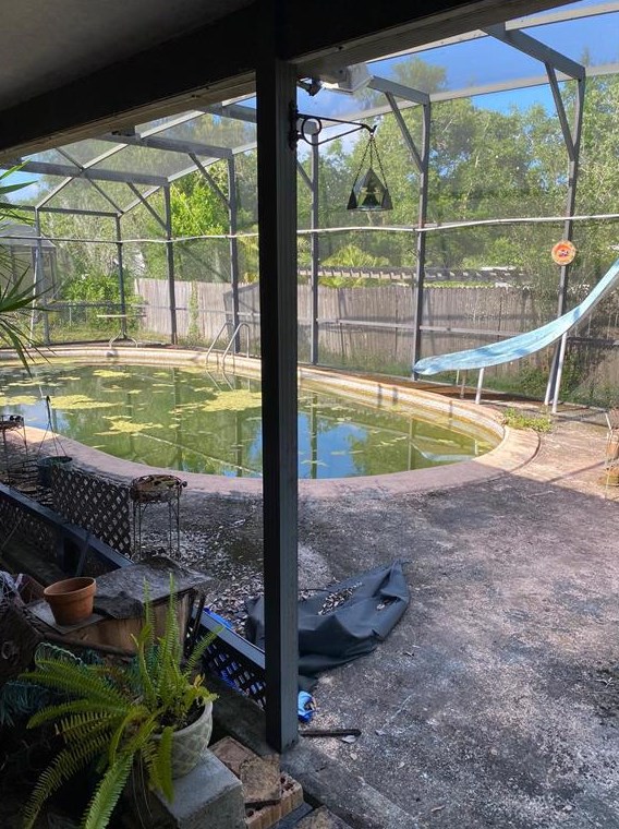 1075 Seminole Ave, Altamonte Springs FL 32701-2052 exterior