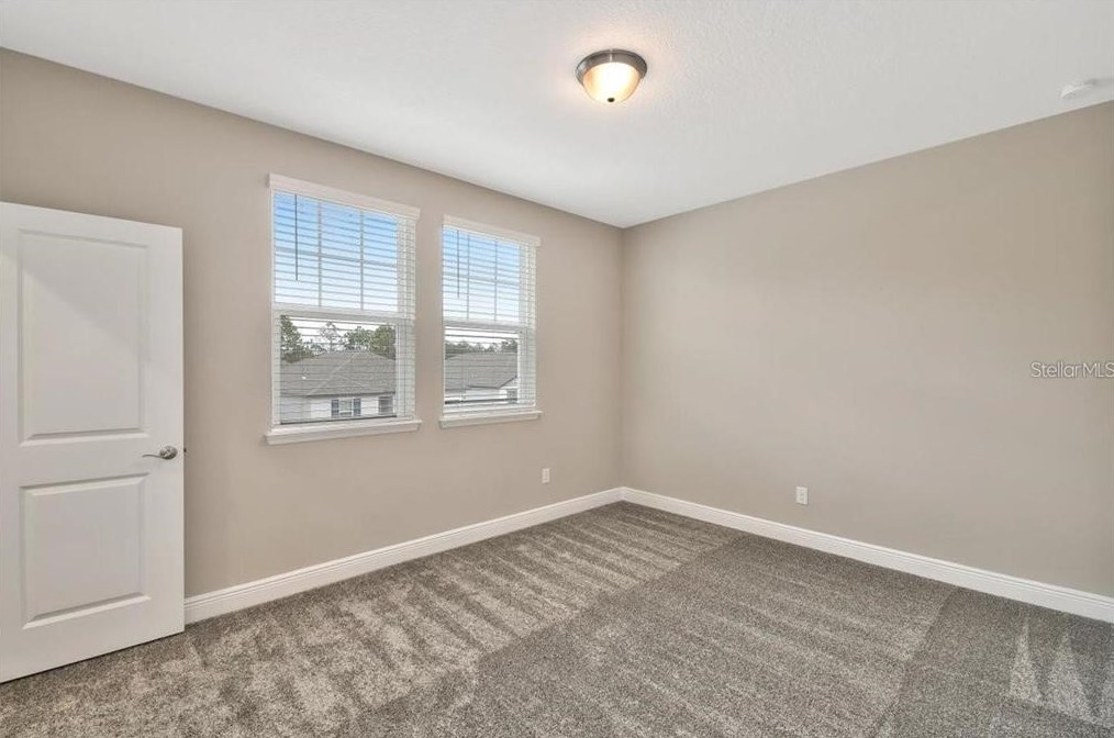 320 Birkdale Dr, Daytona Beach FL  32124-2054 exterior