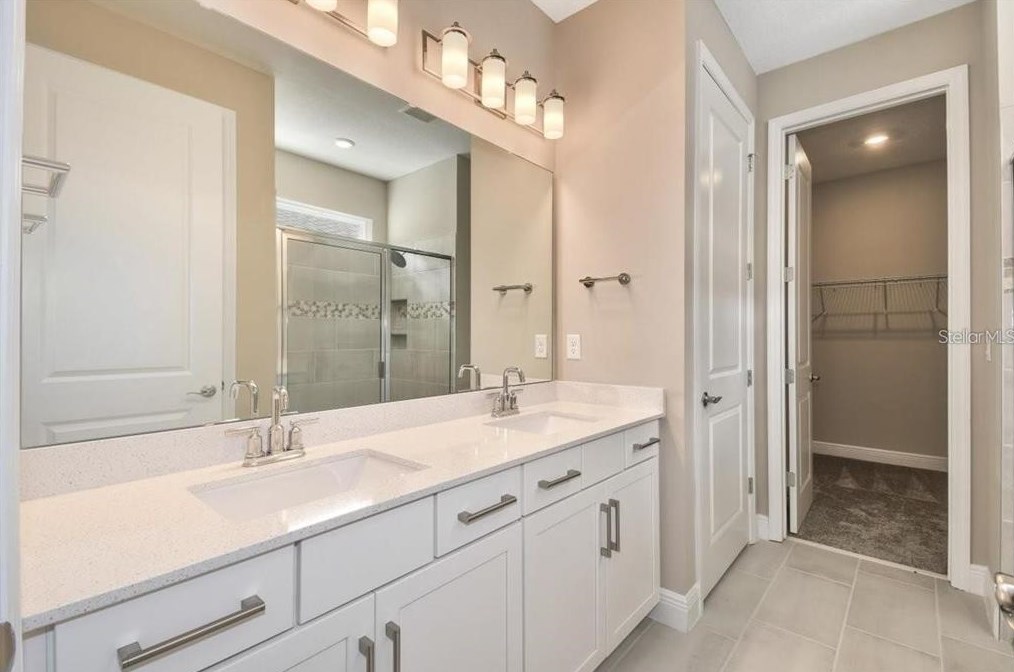 320 Birkdale Dr, Daytona Beach FL  32124-2054 exterior