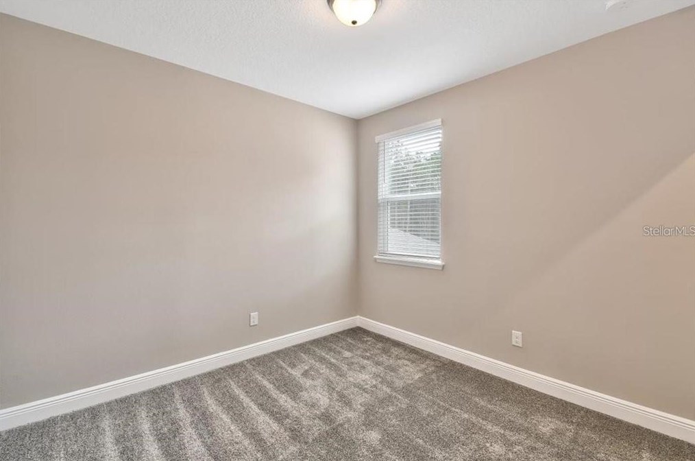 320 Birkdale Dr, Daytona Beach FL  32124-2054 exterior