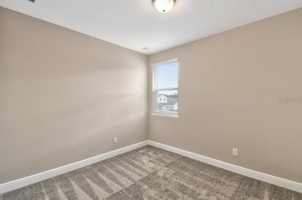 320 Birkdale Dr, Daytona Beach FL  32124-2054 exterior