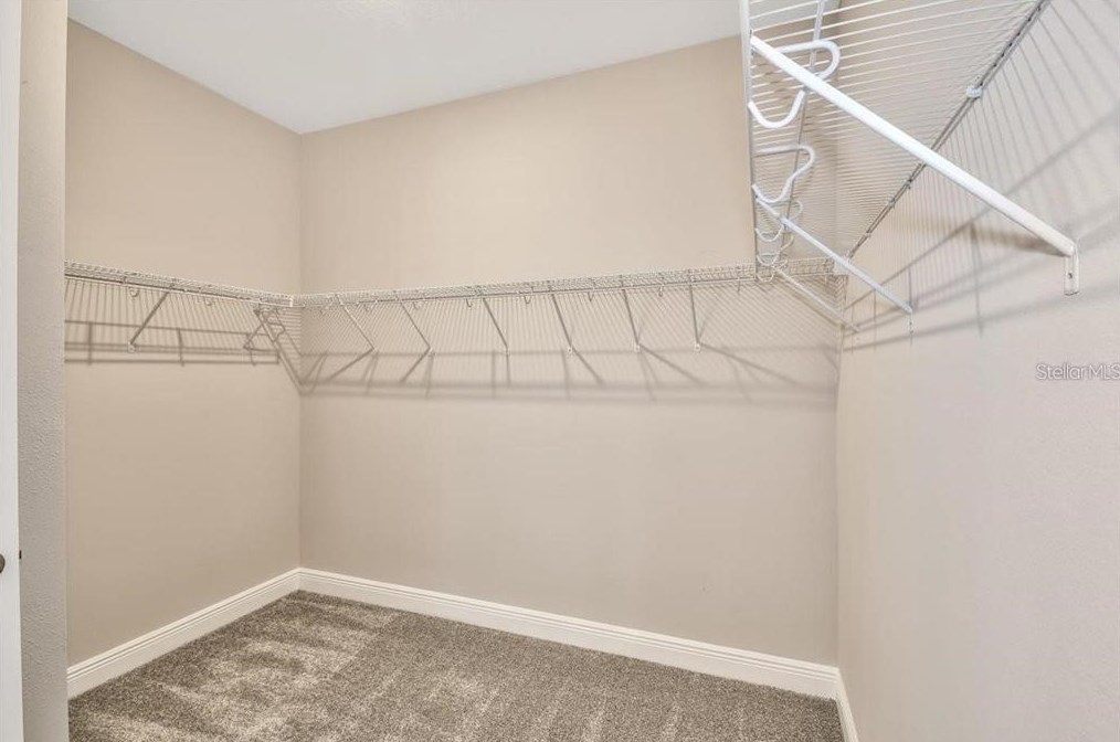 320 Birkdale Dr, Daytona Beach FL  32124-2054 exterior