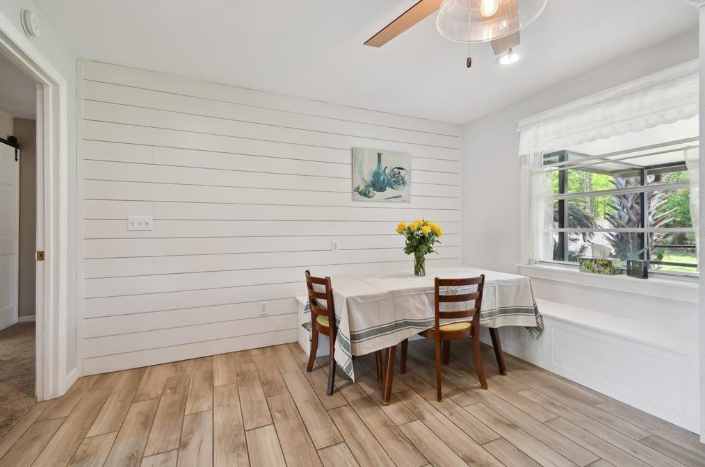 2032 Houndslake Dr, Winter Park FL  32792-6034 exterior