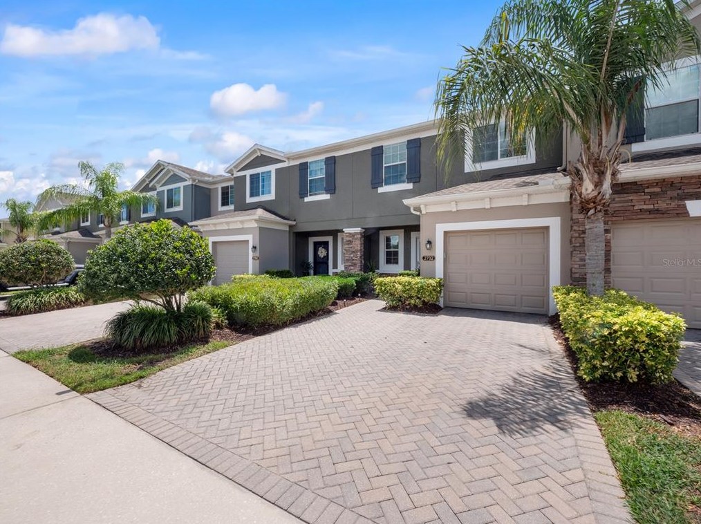 2702 River Landing Dr, Sanford, FL 32771