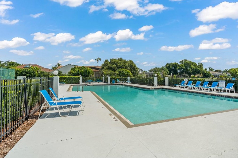 10039 Oakside Ct, Orlando FL  exterior