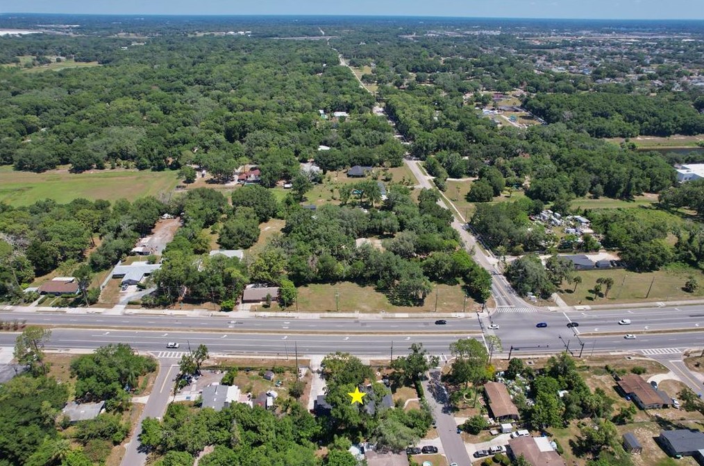 5638 Lunsford Dr, Orlando FL  32818-1224 exterior