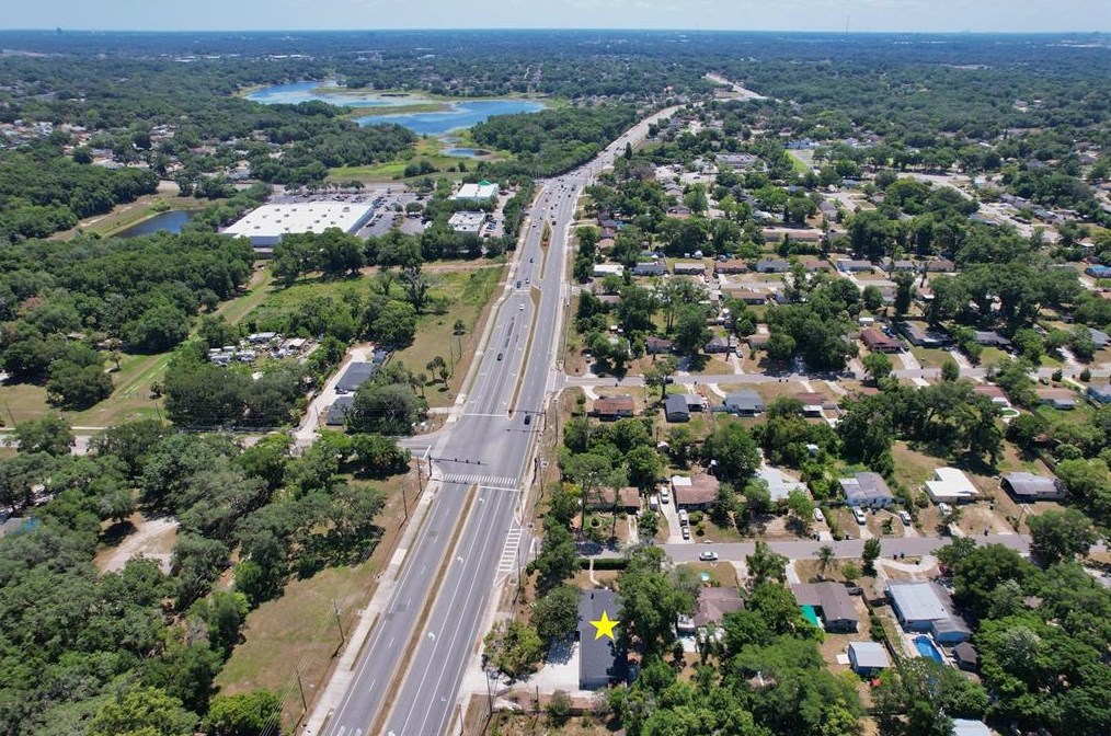 5638 Lunsford Dr, Orlando FL  32818-1224 exterior