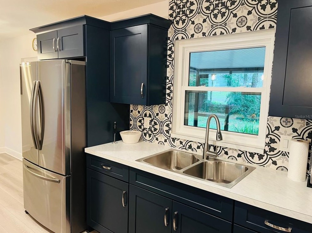 1301 Park Dr, Casselberry FL  32707-3507 exterior