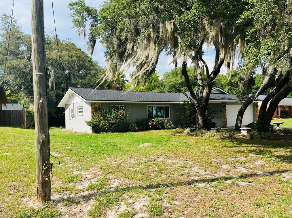 1301 Park Dr, Casselberry FL  32707-3507 exterior