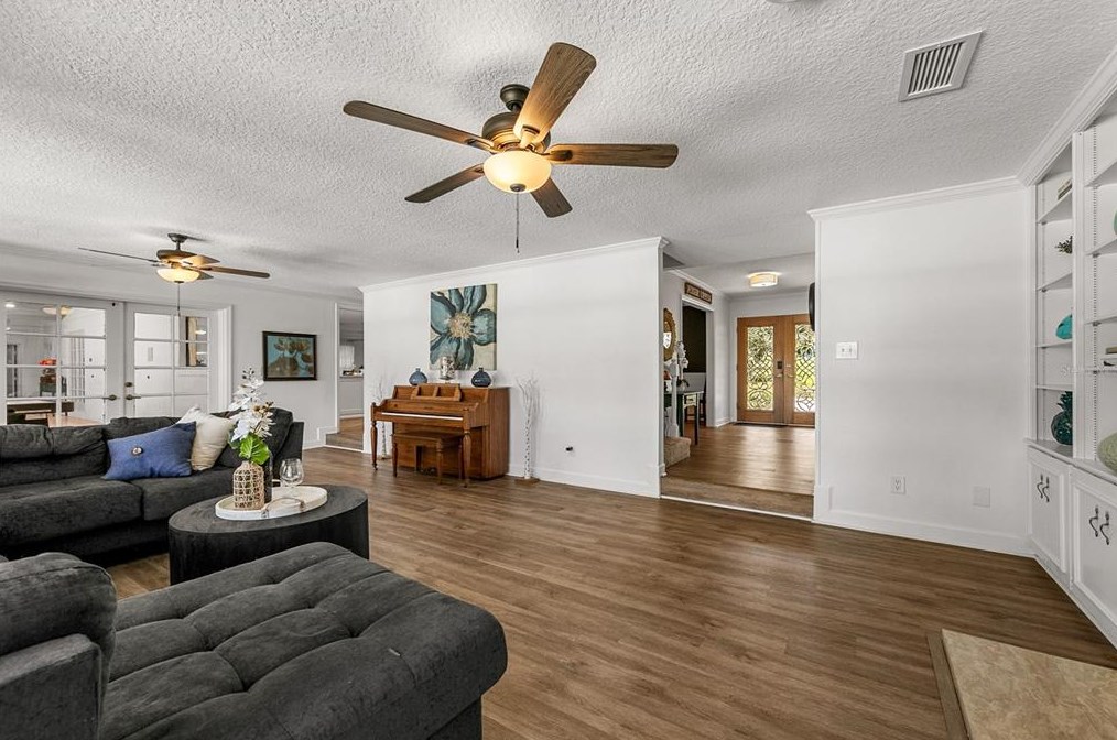 15 Stone Gate, Longwood FL  32779-3025 exterior