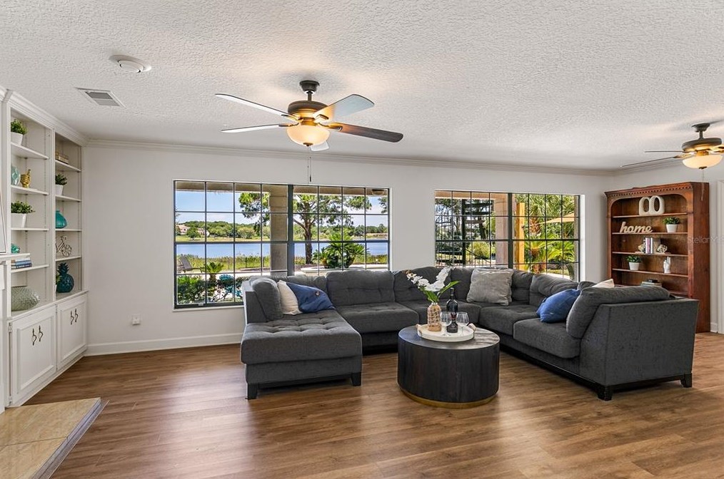 15 Stone Gate, Longwood FL  32779-3025 exterior