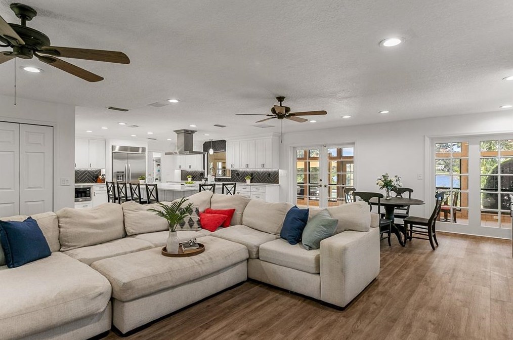 15 Stone Gate, Longwood FL  32779-3025 exterior