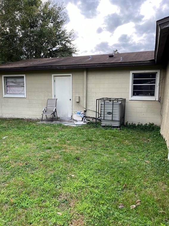 817 Pickfield Ct, Orlando, FL 32808-7711