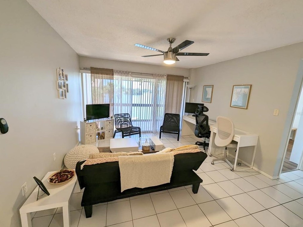 572 Orange Dr #68, Altamonte Springs, FL 32701