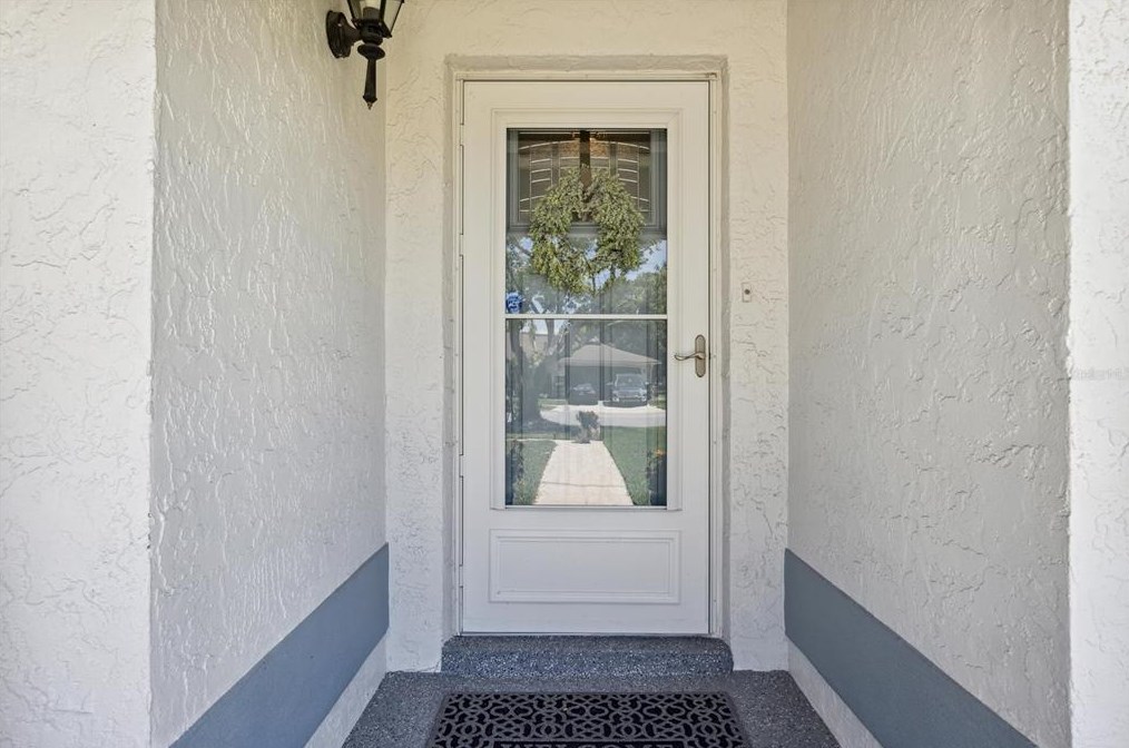 5409 Silent Brook Dr, Orlando, FL 32821-7924