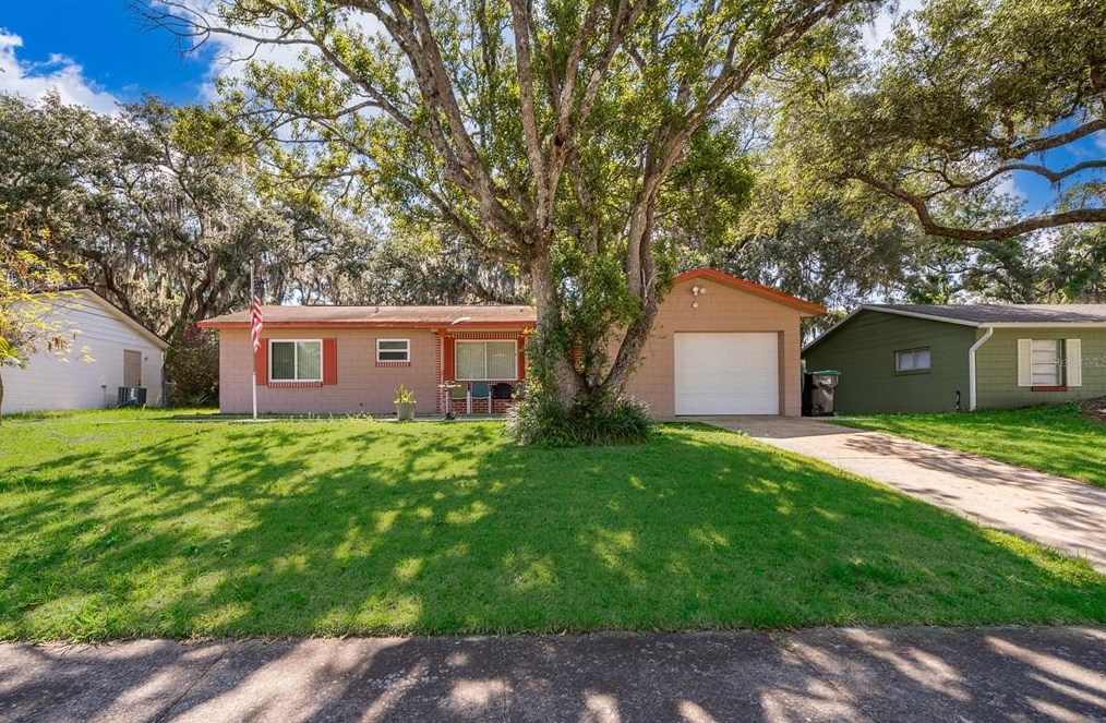 2801 Kinnon Dr, Orlando, FL 32817-2842