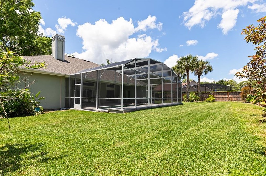 290 Leslie Ln, Lake Mary FL 32746-3845 exterior