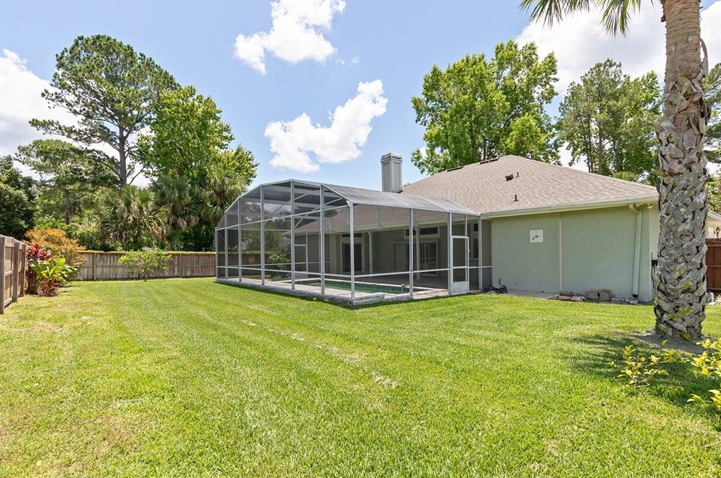 290 Leslie Ln, Lake Mary FL 32746-3845 exterior