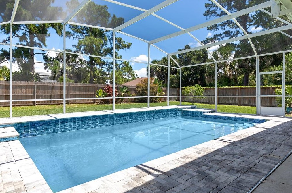 290 Leslie Ln, Lake Mary FL 32746-3845 exterior