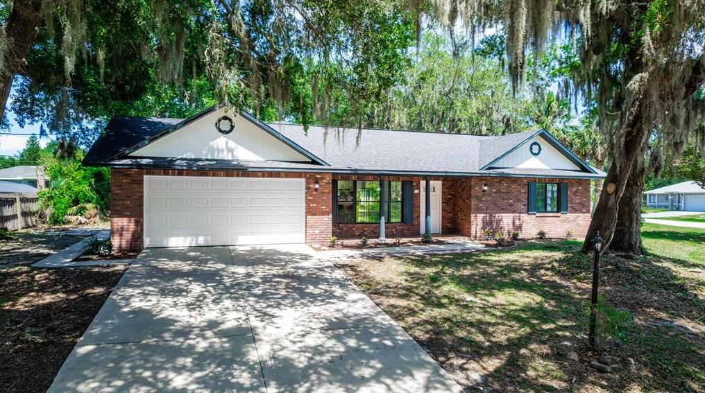 316 Montego St, Deltona, FL 32725-8248