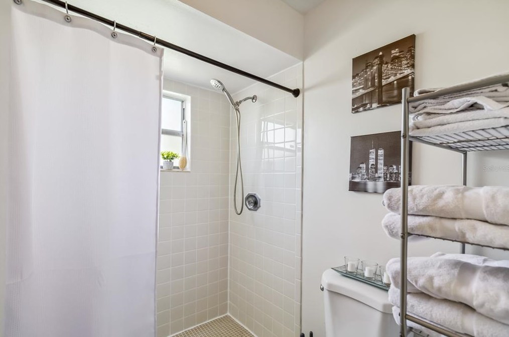 201 Cervidae Dr, Apopka FL  32703-3112 exterior