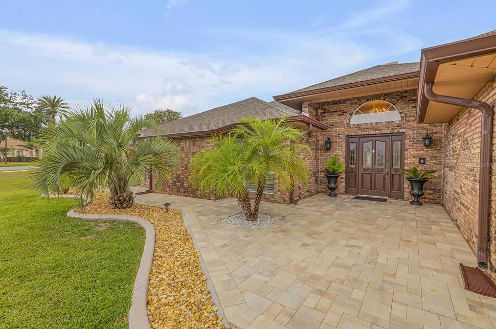 1450 Olde Kensington Ln, Deltona, FL 32725-4754