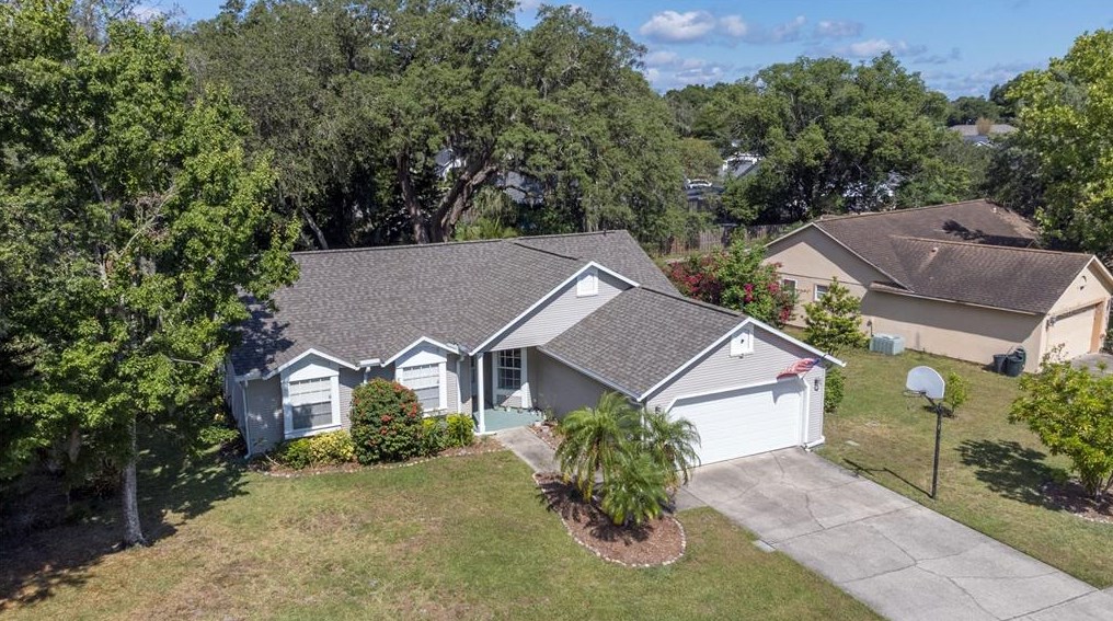 917 Old Mail Ln, Sanford, FL 32773