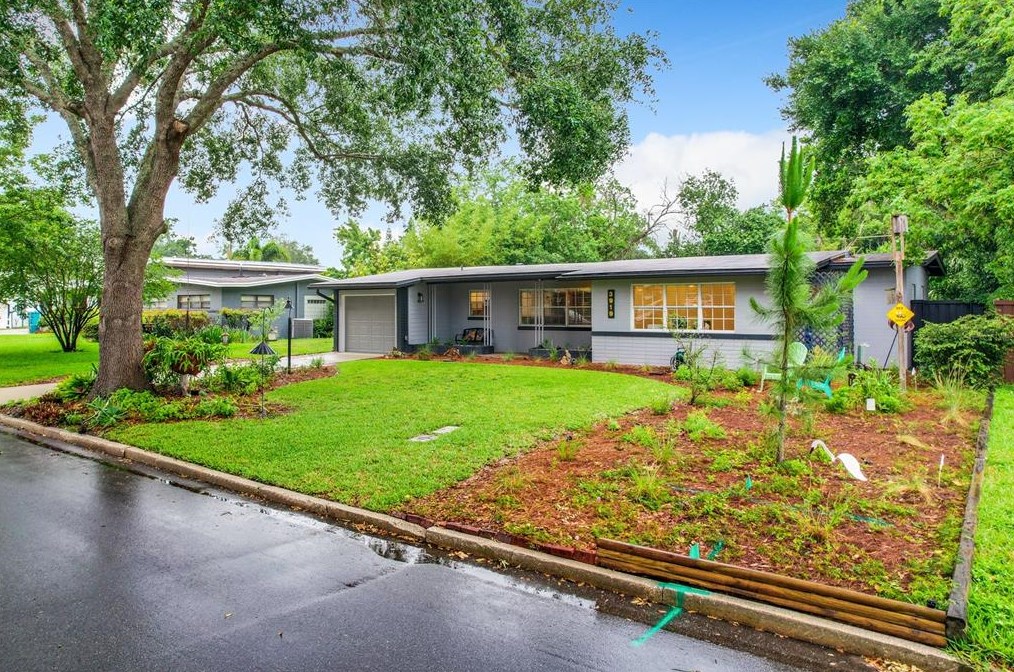 3919 Chelsea St, Orlando, FL 32803-3016